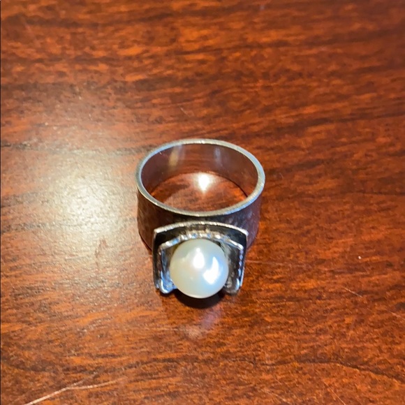 Silpada sterling silver and freshwater pearl ring - Picture 3 of 6